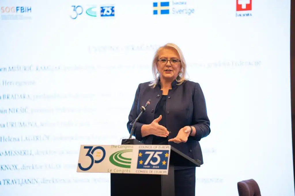 Bradara na panel konferenciji o lokalnoj samoupravi: Općine i gradovi ključni za europski put BiH