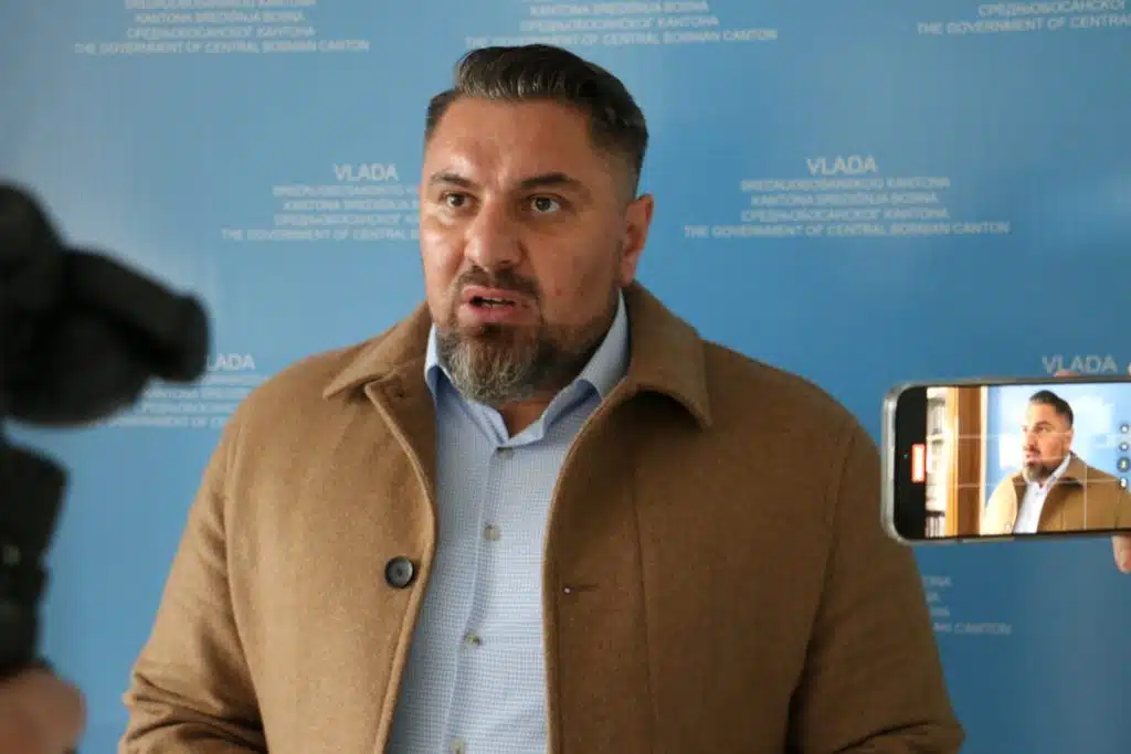 Ministar Šečibović: Usvojen zakon o korištenju, upravljanju i održavanju zajedničkih dijelova zgrade