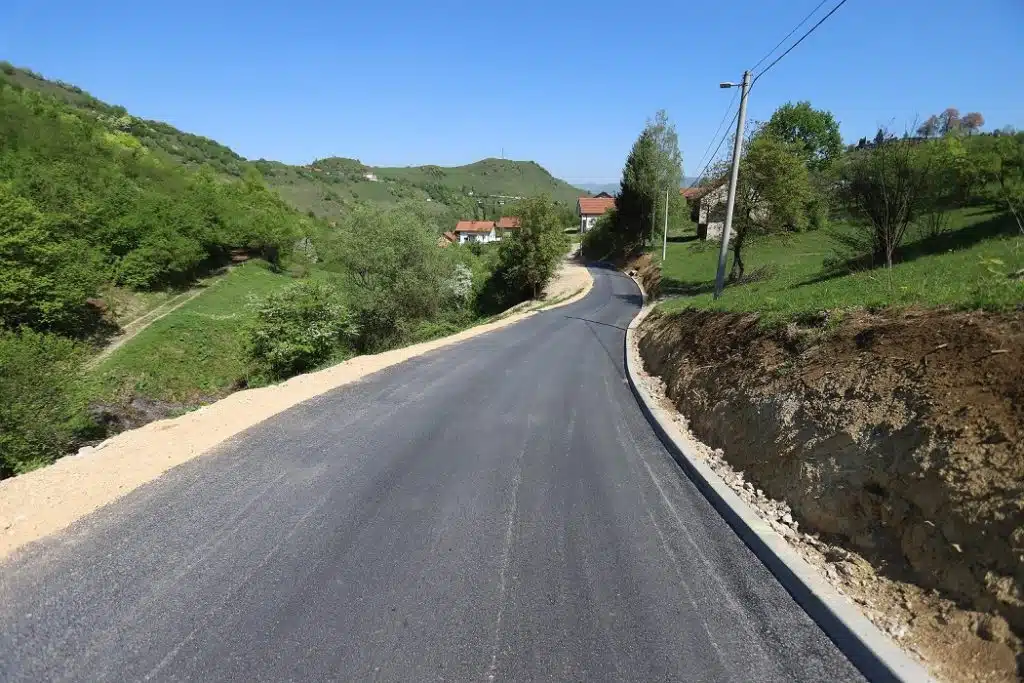 Rekonstrukcija ceste Donje Vražale – Gornje Vražale