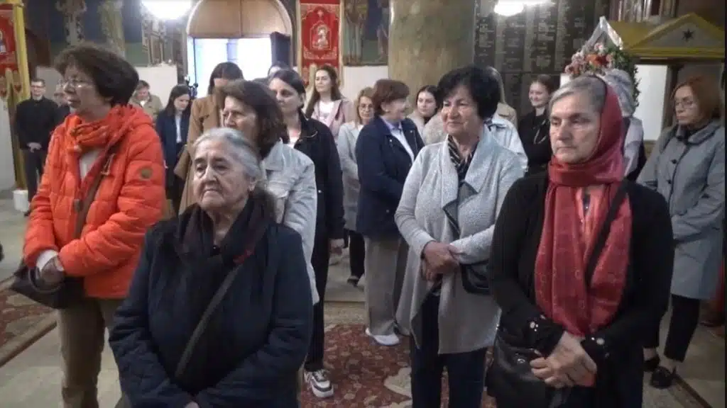 Jutarnjom liturgijom Pravoslavni vjernici obilježili Vaskrs