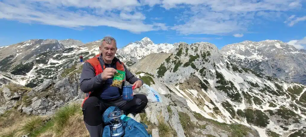 Svaka čast Enesu koji je skuvao kafu na jednom od najljepših alpskih vrhova