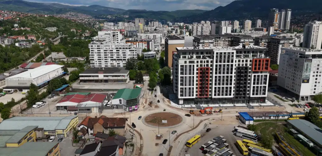 Pogledajte kako napreduje izgradnja LIDL Sarajevo: grade se kružni tokovi, završava se IX Transverzala (VIDEO)