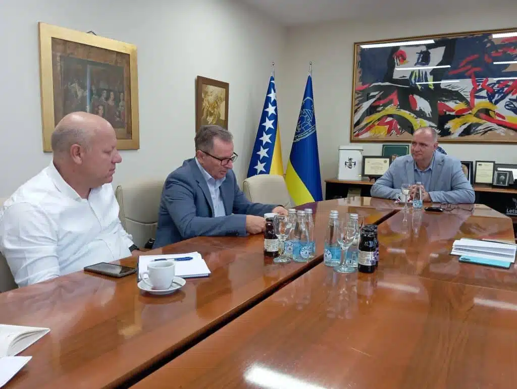 Gradonačelnik Tuzle sastao se sa predsjednikom Organizacionog odbora za obilježavanje 29. godišnjice genocida u Srebrenici