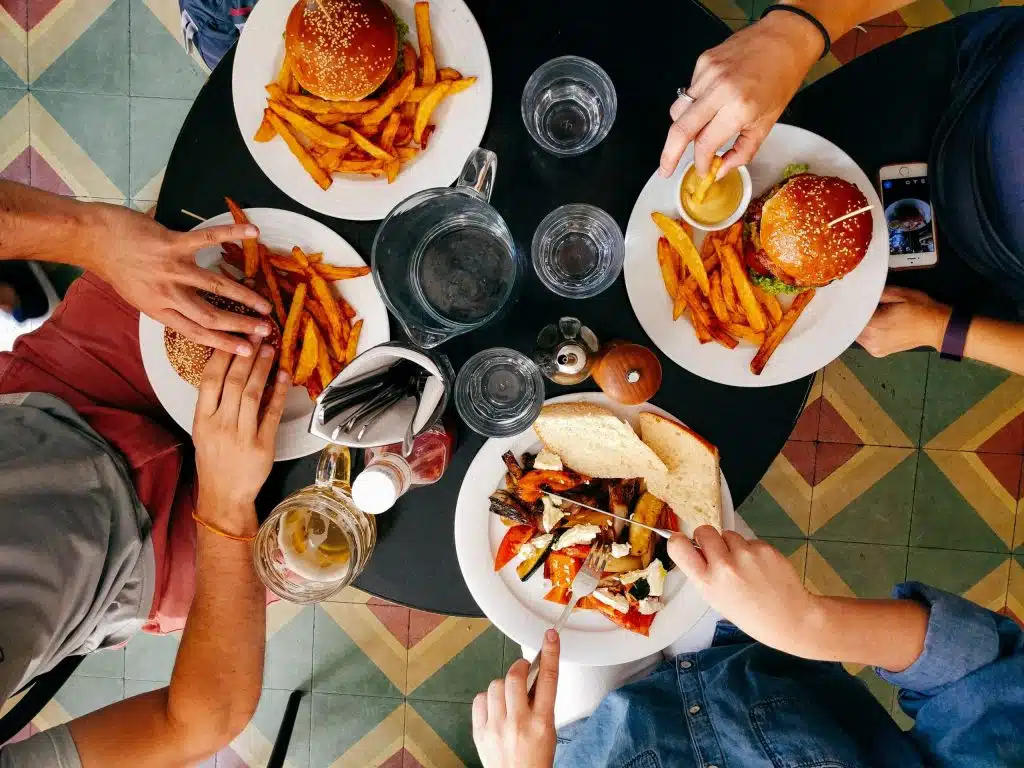 KOLIKO UGLJENIH HIDRATA TREBA UNOSITI? Savjeti nutricioniste za održavanje linije