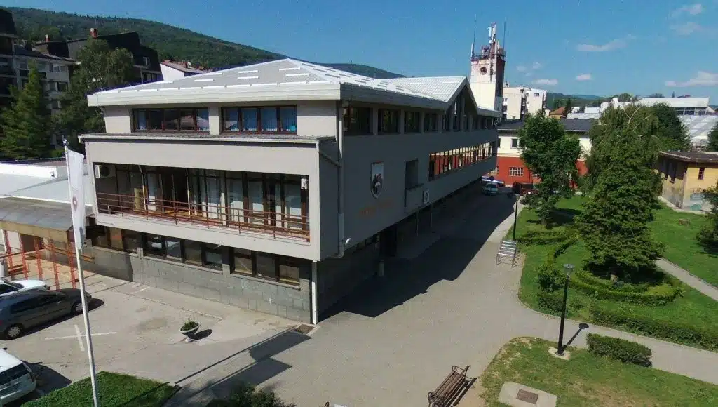 Javni oglas za prijem u radni odnos namještenika na neodređeno vrijeme na radno mjesto…