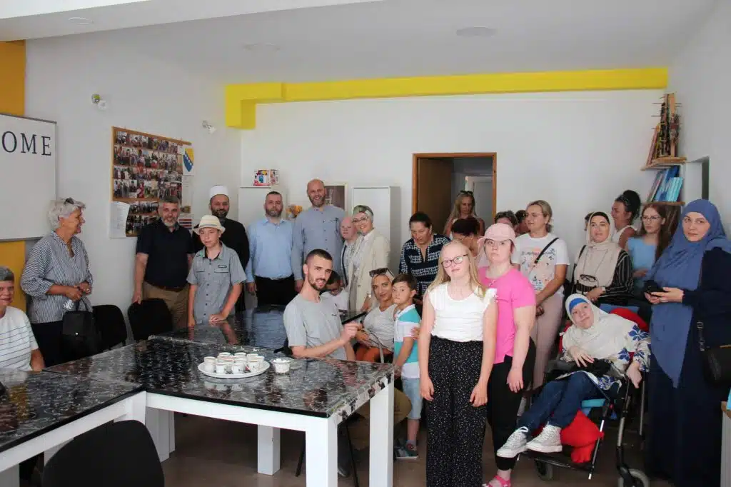 Dani Ajvatovice: Predstavnici Islamske zajednice posjetili društveno korisna udruženja