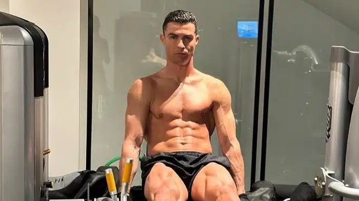 ZAŠTO RONALDO UVIJEK NOSI LAK ZA NOKTE: Ovo je razlog