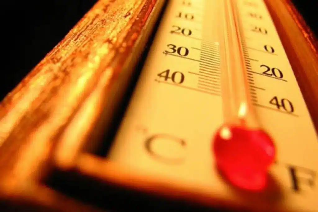 Izdano narandžasto upozorenje, očekivane temperature od 35 do 42 stepena