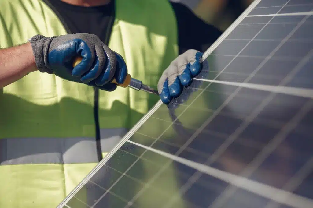 Općina Ilidža subvencionira ugradnju solarnih sistema na privatnim kućama sa 50 posto sniženjem