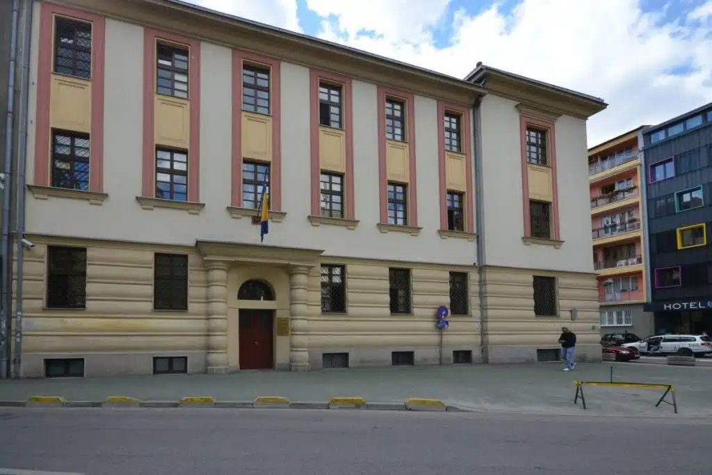 Oslobođenje – Pomoćnik ministra sigurnosti BiH optužen za napad na policajca