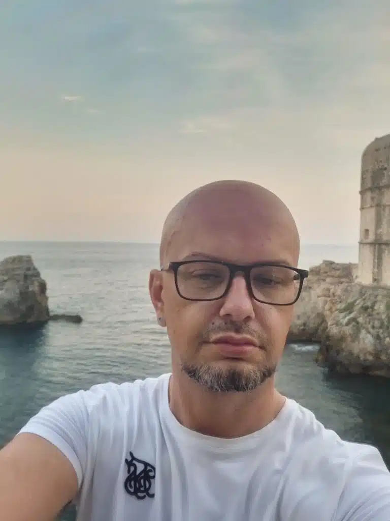 PJEVAČ IRDIN DINČI DUGO ĆE PAMTITI POSJETU DUBROVNIKU: Za sat vremena parkinga platio 42 eura