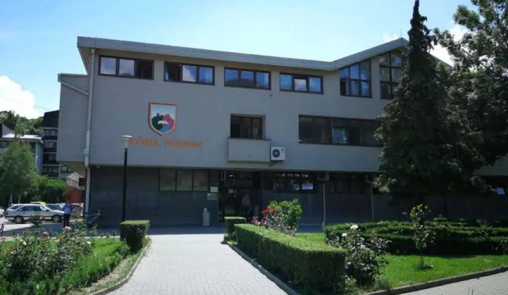 PRVI U BIH: U općini Travnik više nema redova za CIPS usluge
