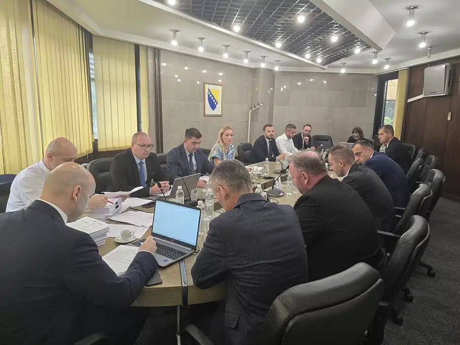 Stvoreni uslovi za pregovaranje novog kolektivnog ugovora za zaposlene u zdravstvu