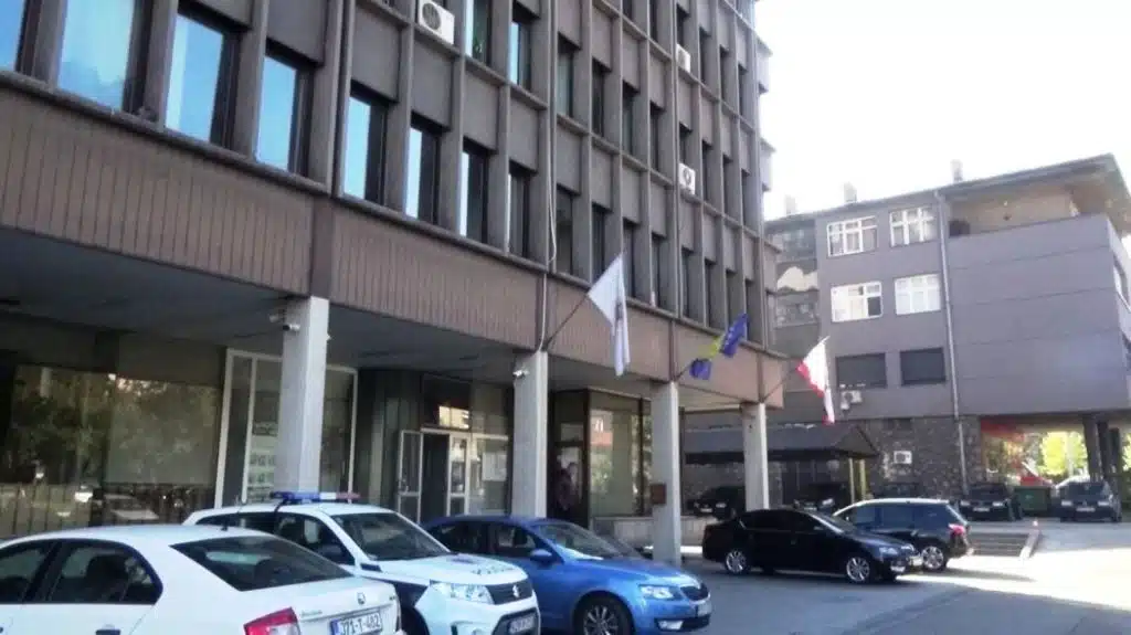 Upozorenje građanima: MUP ZDK upozorava na moguće prevare