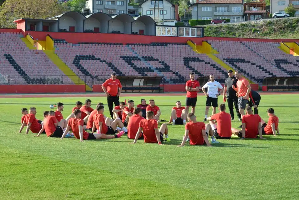 Prozivkom na Tušnju počele pripreme FK Sloboda