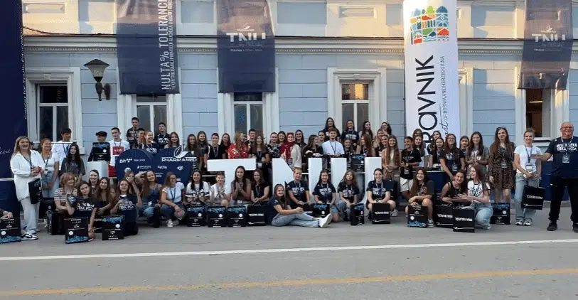 Sve je spremno za popularnu travničku peticu (VIDEO)