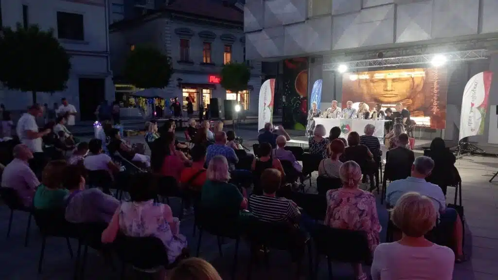 Večeras promocija romana “Majka kraljica Katarina Kosača – Kotromanić” (FOTO)
