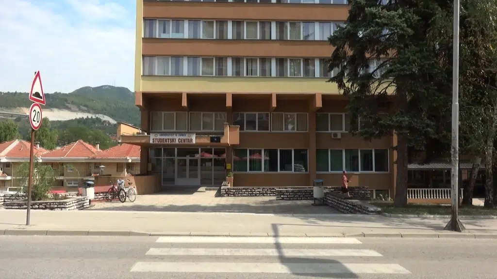 Objavljen konkurs za smještaj studenata u Studentski centar Zenica