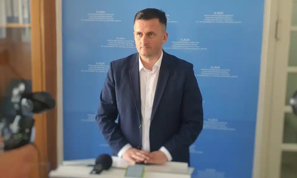 Vlada Kantona Sarajevo postigla dogovor sa Sindikatom liječnika i stomatologa o povećanju satnice