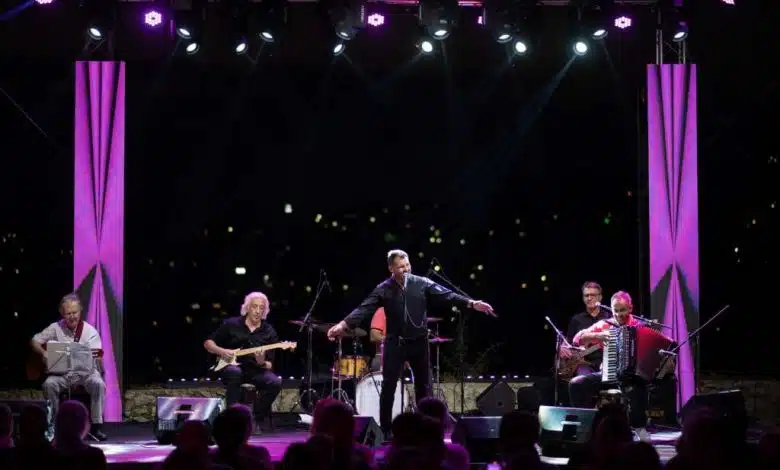 Zatvaranje festivala sevdalinke ‘Sarajevo sevdah soiree’ uz koncert Eldina Huseinbegovića.