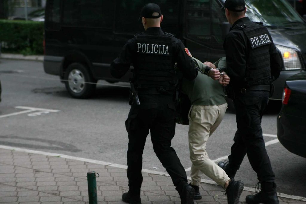 Oslobođenje – Hapšenje u Ilijašu: Sarajlija priveden zbog