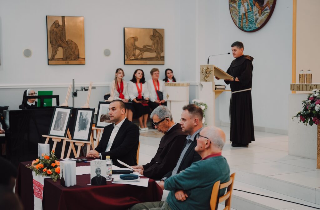 VITEZ: Svečana promocija knjige „Fra Jozo Garić, banjalučki biskup“
