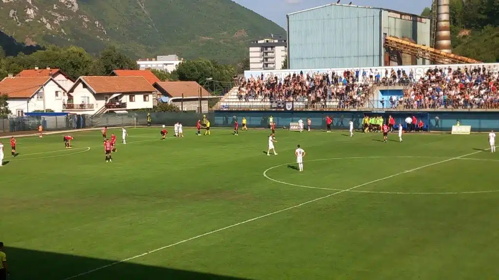 Napeta završnica na Piroti: NK Travnik golom u 86. minuti savladao NK Čelik (FOTO/VIDEO)