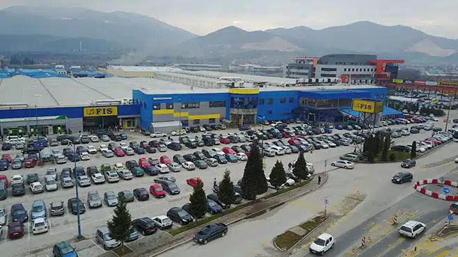 Petak je rezervisan za “Shopping day” u FIS-u