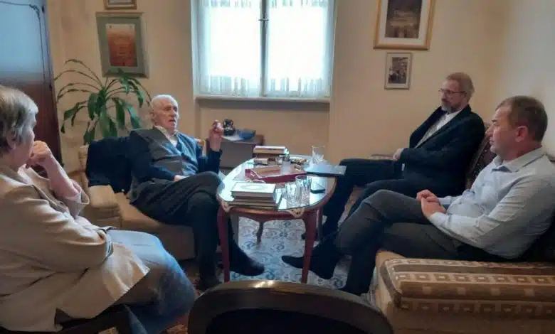 Delegacija FIN-a posjetila je profesora emeritusa dr. Jusufa Ramića.