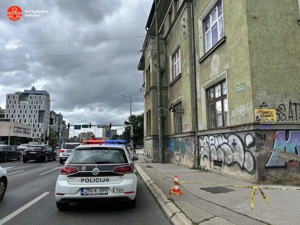 Novi detalji pucnjave u Sarajevu: Učenik prvog razreda ranio učenika trećeg razreda, otkriveni snimci nadzornih kamera