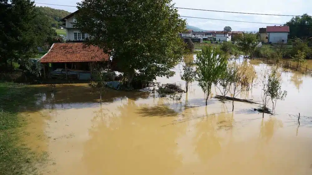 Općina Kiseljak prikupila 329.000 KM za obnovu poplavljenih područja.