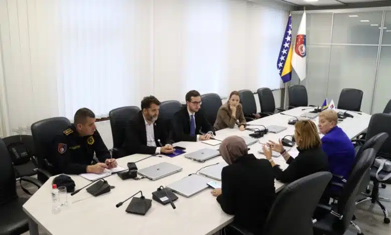 Zbog lažnih dojava o bombama, maloljetnici mogu završiti u zatvoru, a roditelji će biti odgovorni za nadoknadu štete