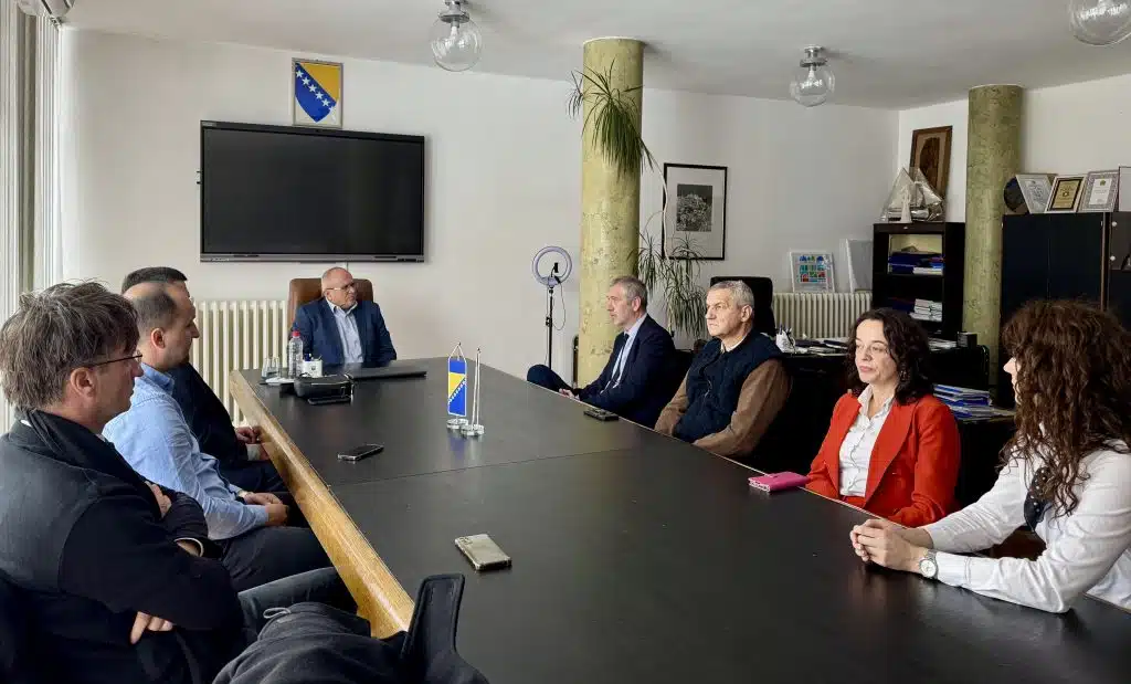 Sanjin Kodrić posjetio općinskog načelnika: Fokus na saradnji i izgradnji Doma BZK u Travniku