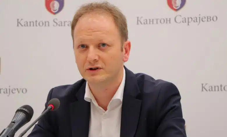 Ministru Bošnjaku određen jednomjesečni pritvor