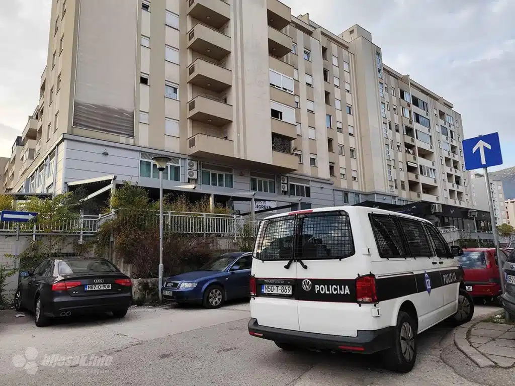 Mostar: Djevojčica pala sa šestog kata zgrade