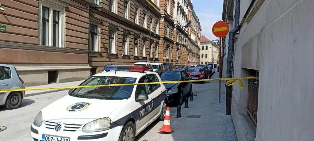 Opet ispražnjena zgrada Općinskog i Kantonalnog suda u Sarajevu: Razlog je isti kao i jučer