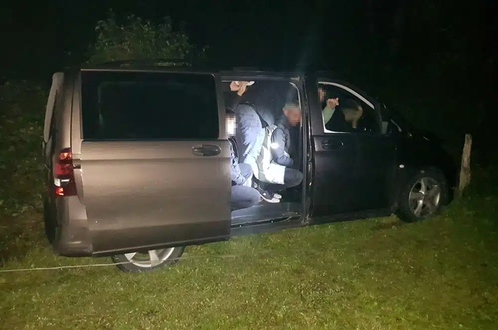 Posušje: Mladić krijumčario Kineze i Turke
