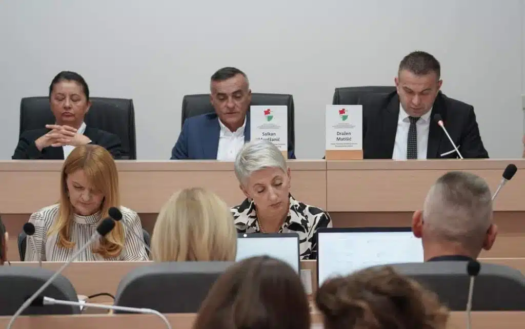 Poznato koliko iznosi šteta od poplava u Kiseljaku, Kreševu i Fojnici