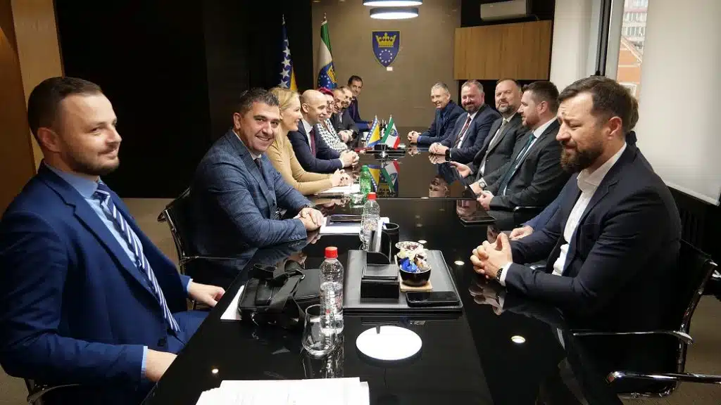 Premijer Nezir Pivić i ministri primili muftiju Dizdarevića i glavnog imama Kobilicu