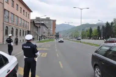 Tokom proteklog vikenda policija na području ZDK iz saobraćaja isključila 69 vozača zbog alkoholiziranosti