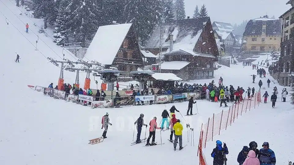 U tijeku pripreme za skijašku sezonu. Smještajni kapaciteti gotovo popunjeni