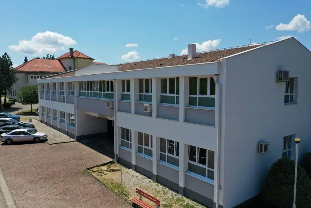 Učenik srednje škole u Ljubuškom na nastavu došao s oružjem