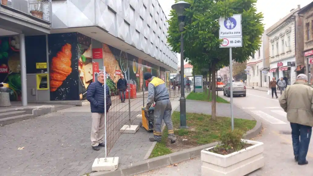 Nastavljaju se radovi u Bosanskoj ulici u Travniku (FOTO)