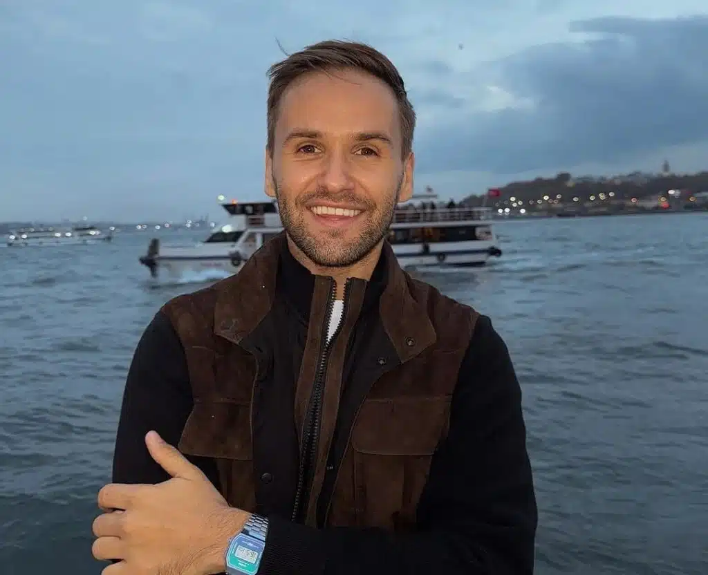 Tuzlanski influencer pokrenuo humanitarnu akciju: Kupovina paketića za djecu bez staranja širom BiH