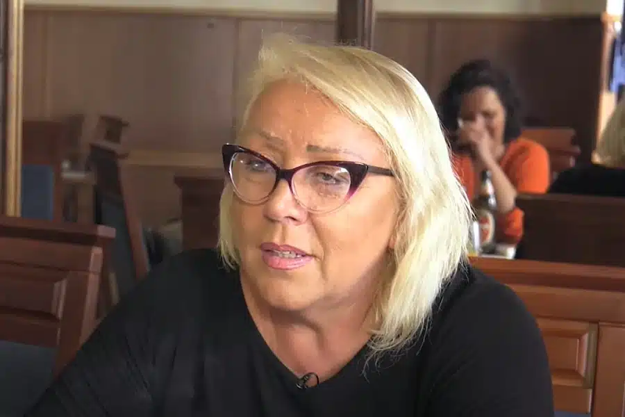 „NIKADA JE NIJE POMENUO“ Zorica Marković misli da Sandra Rešić nije kćerka pokojnog Nine, pjevačica otkrila ono o čemu mnogi ćute