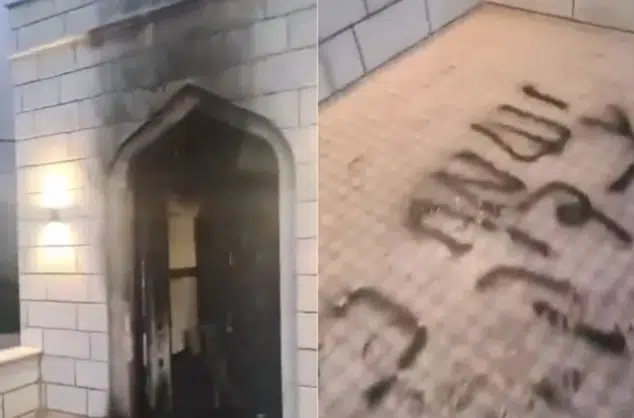 (VIDEO) ISPISANI OSVETNIČKI GRAFITI Zapaljena džamija, Palestinci objavili uznemirujući video