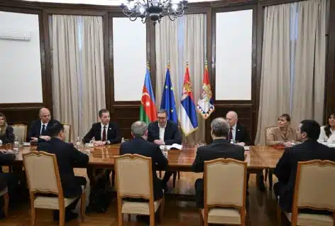 (FOTO) Vučić sa Bajramovom o zajedničkoj izgradnji gasne elektrane kod Niša