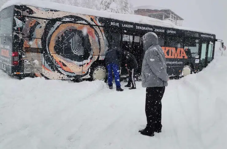 „OVAKO NIJE BILO NI U RATU“ Mještani danima zarobljeni u kućama, prepušteni sami sebi
