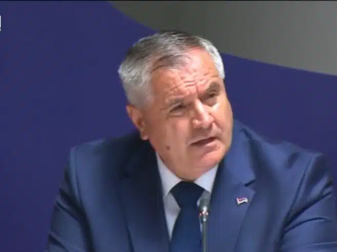 „NIKO NEĆE BITI POŠTEĐEN“ Višković ističe da je pod lupom 20 javnih preduzeća u Srpskoj