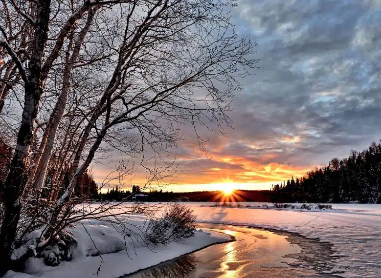 NEMOJTE DA VAS PREVARI ZUBATO SUNCE Evo kakve vremenske prilike nas očekuju danas